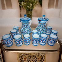 Ensemble carafe et verres assortis en céramique