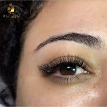 Extention cils une par une