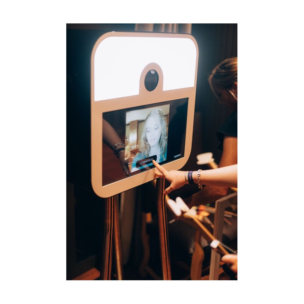-Photobooth Numérique avec Accessoires Thématiques