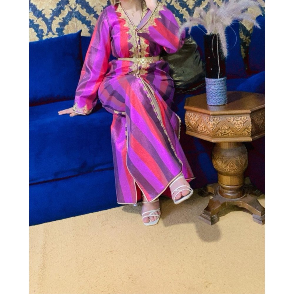 Caftan Rayonnant de Couleurs