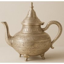 Théière Artisanale en Cuivre